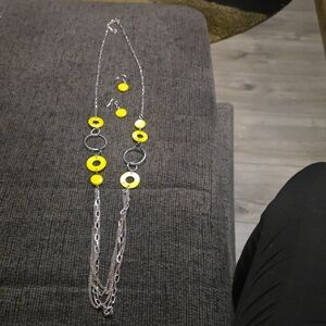 Elegant Silver Necklace with Yellow Accents